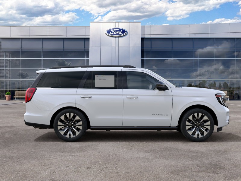 Ford Expedition Vehicle Full-screen Gallery Image 07