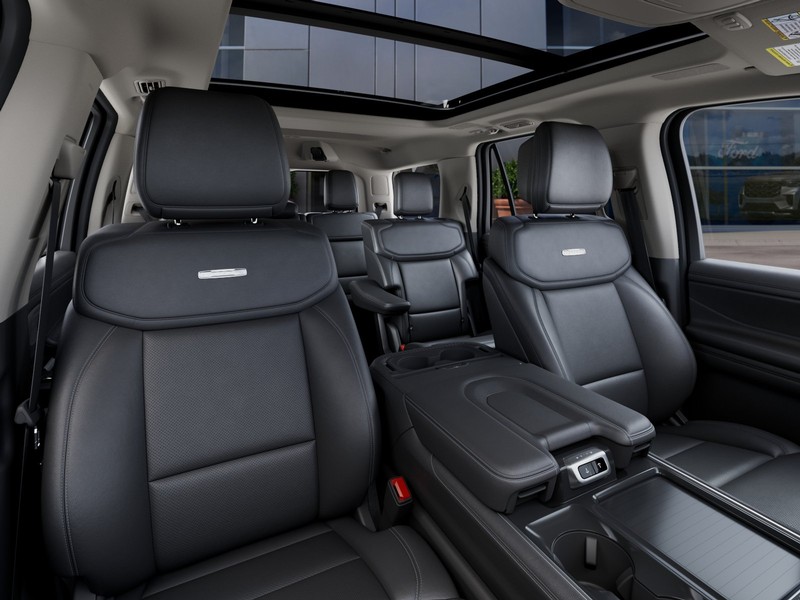 Ford Expedition Vehicle Full-screen Gallery Image 12