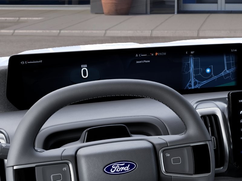 Ford Expedition Vehicle Full-screen Gallery Image 15