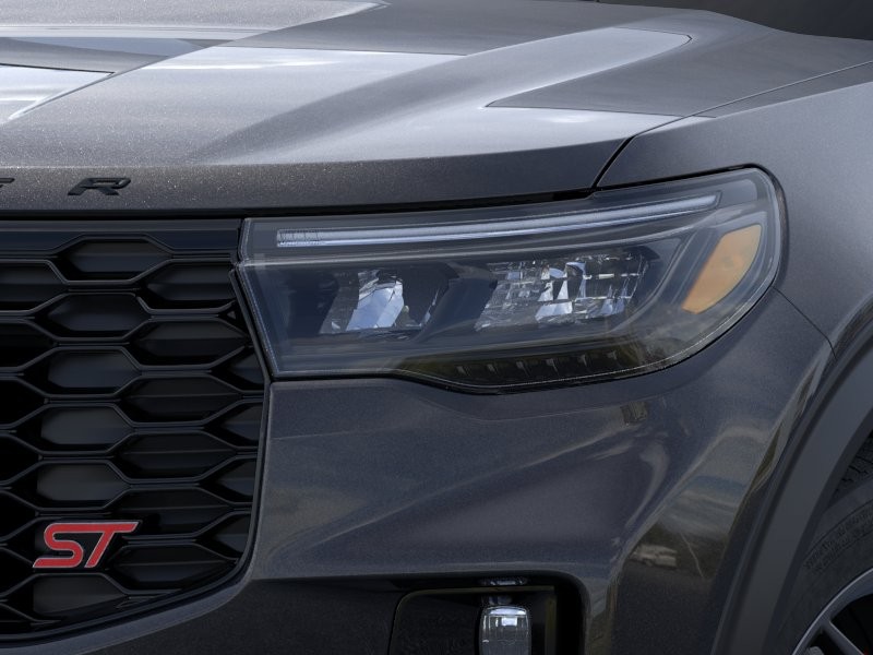 Ford Explorer Vehicle Full-screen Gallery Image 20
