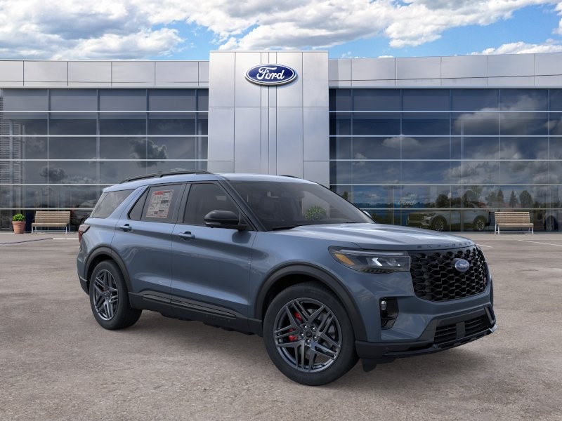 Ford Explorer Vehicle Full-screen Gallery Image 09