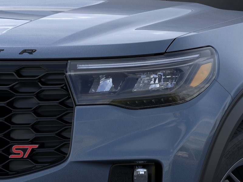 Ford Explorer Vehicle Full-screen Gallery Image 20