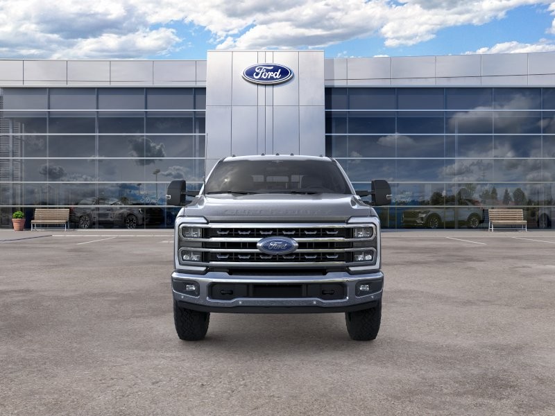 Ford Super Duty F-250 SRW Vehicle Full-screen Gallery Image 08