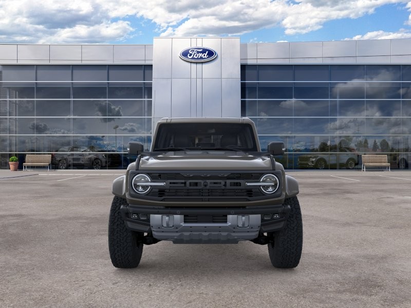 Ford Bronco Vehicle Full-screen Gallery Image 08
