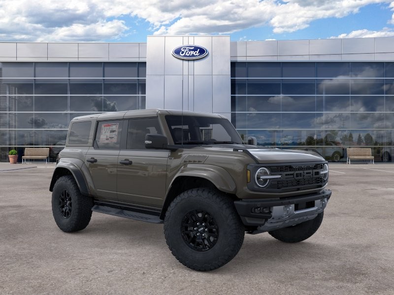 Ford Bronco Vehicle Full-screen Gallery Image 09