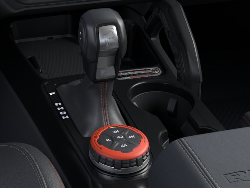 Ford Bronco Vehicle Full-screen Gallery Image 19