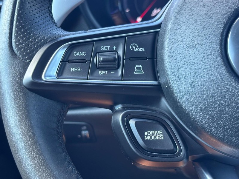 Dodge Hornet Vehicle Full-screen Gallery Image 19
