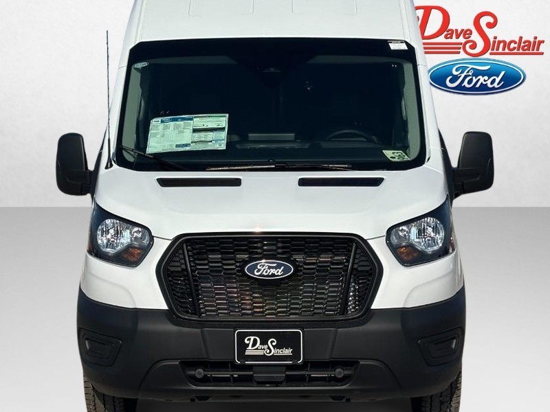 Ford Transit Cargo Van Vehicle Full-screen Gallery Image 02