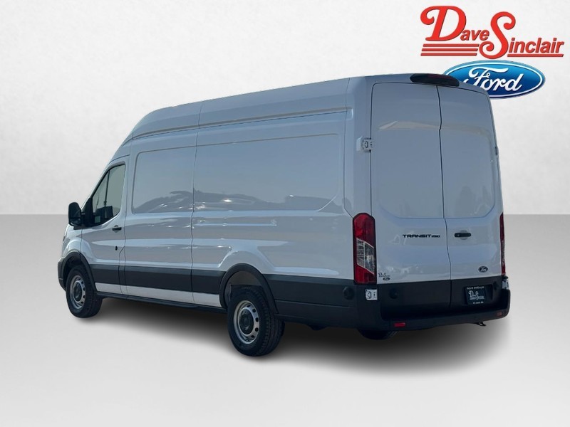 Ford Transit Cargo Van Vehicle Full-screen Gallery Image 09