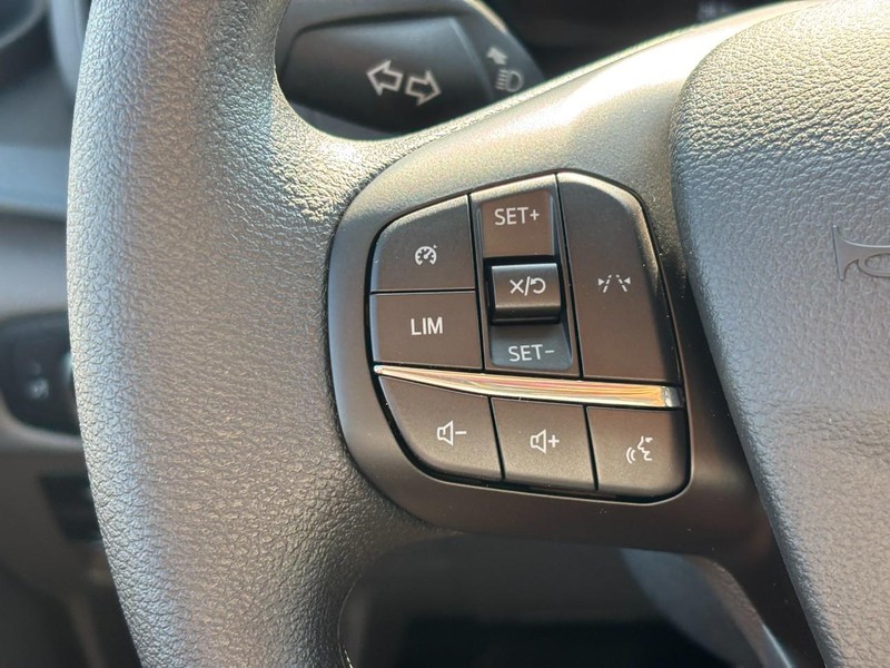 Ford Transit Cargo Van Vehicle Full-screen Gallery Image 19