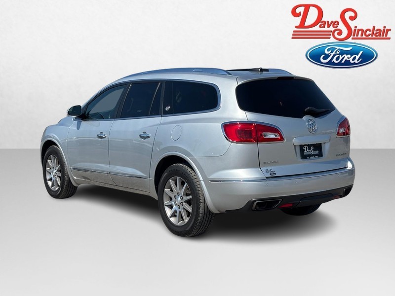 Buick Enclave Vehicle Full-screen Gallery Image 07