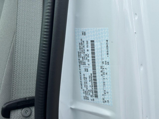 2027 Ford E-Series Cutaway E-350 WB thumbnail image 19