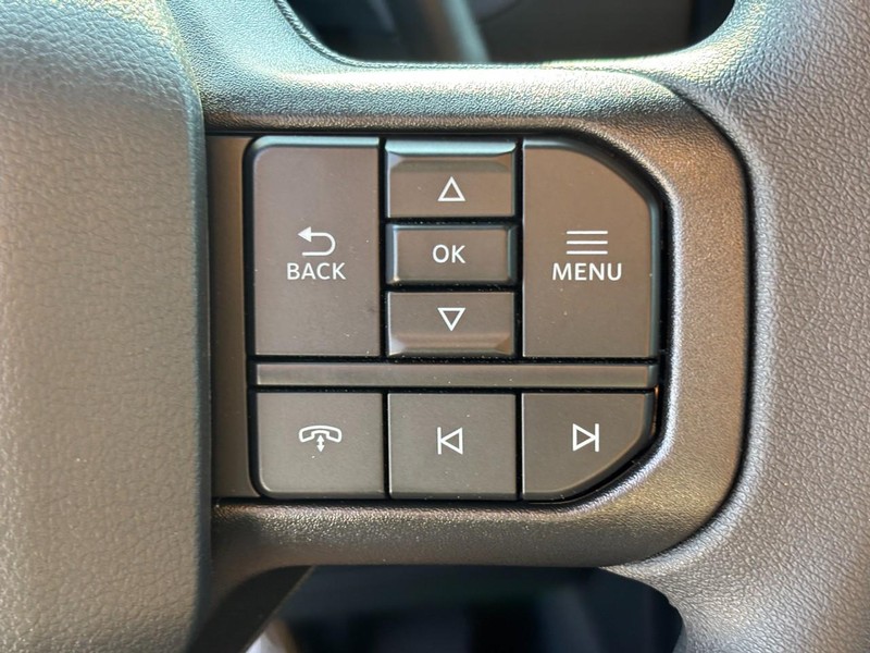 Ford F-150 Vehicle Full-screen Gallery Image 20