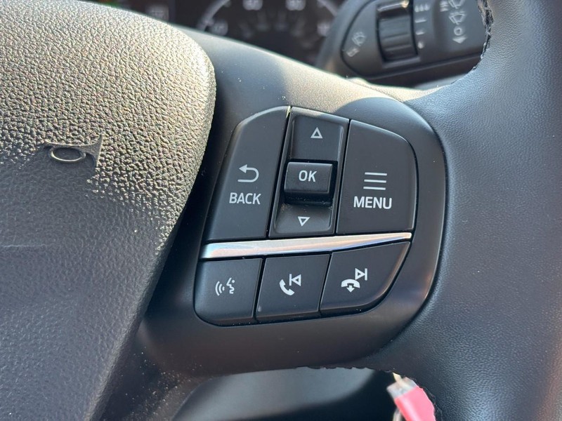 Ford Maverick Vehicle Full-screen Gallery Image 20