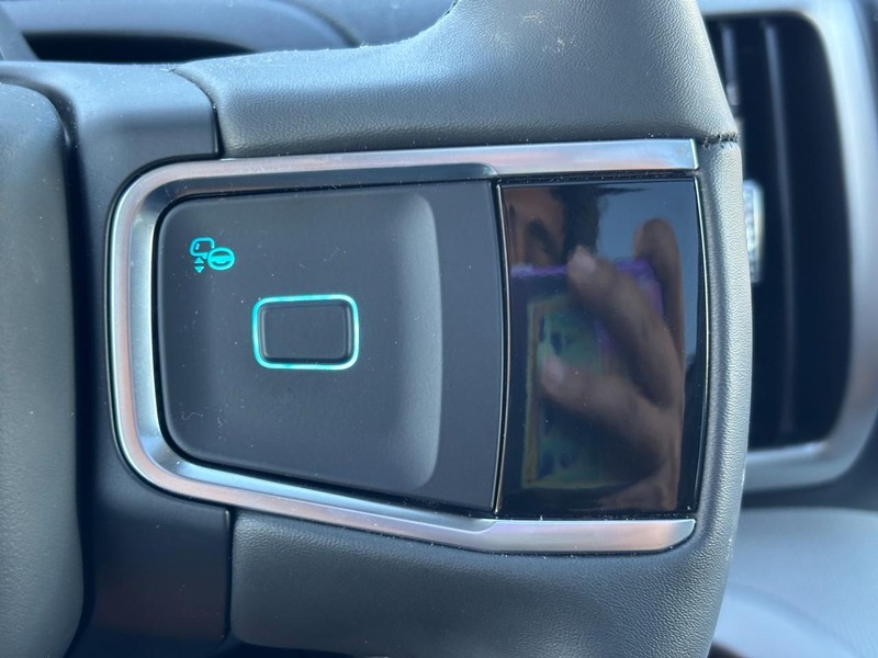 Ford Expedition Vehicle Full-screen Gallery Image 21