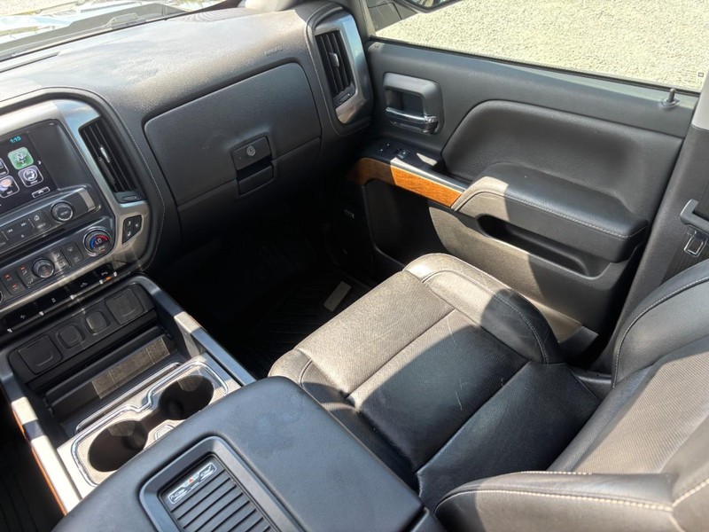 Chevrolet Silverado 1500 Vehicle Image 15