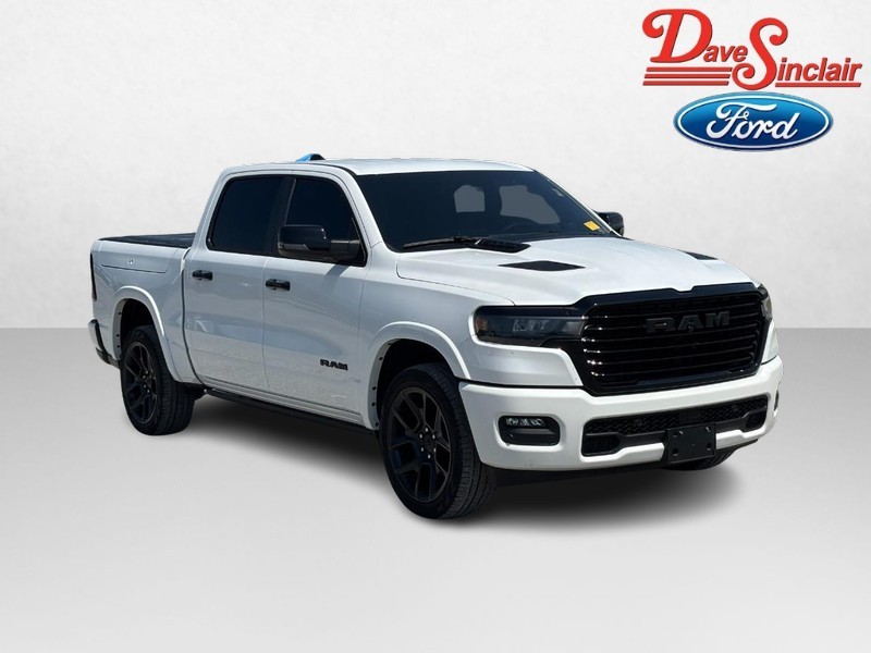 Ram 1500 Vehicle Full-screen Gallery Image 04