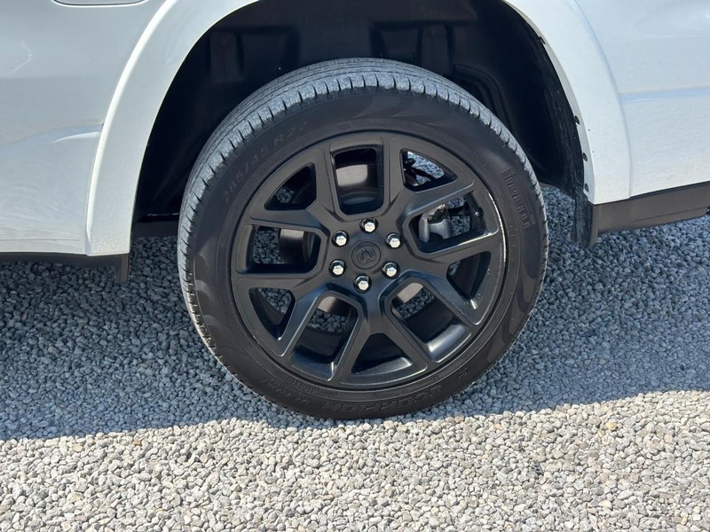 Ram 1500 Vehicle Full-screen Gallery Image 12