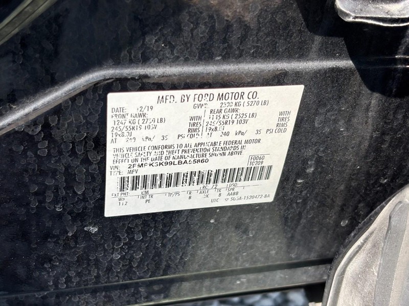 Ford Edge Vehicle Image 26