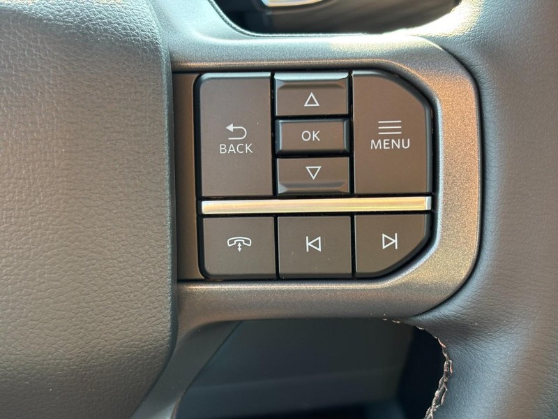 Ford F-150 Vehicle Full-screen Gallery Image 20