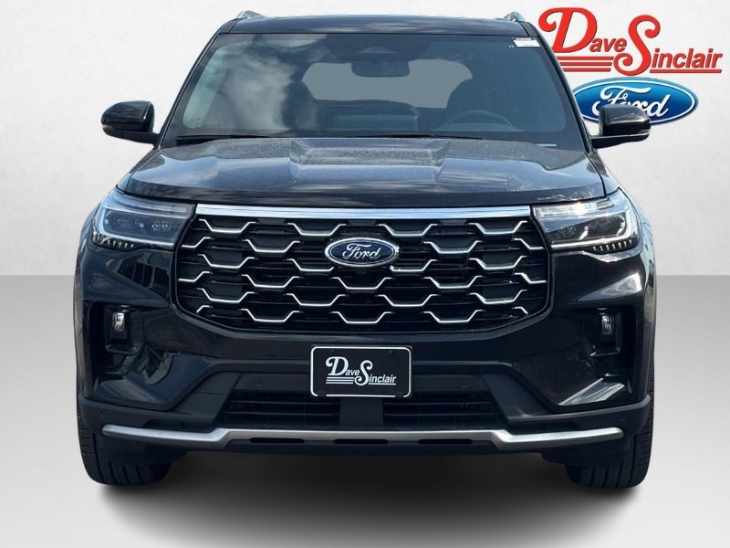 Ford Explorer Vehicle Full-screen Gallery Image 02