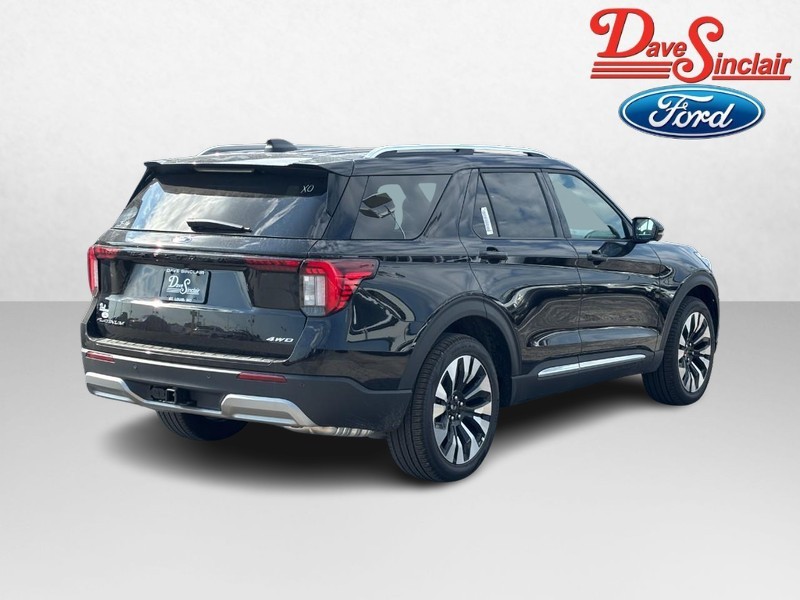 Ford Explorer Vehicle Full-screen Gallery Image 07