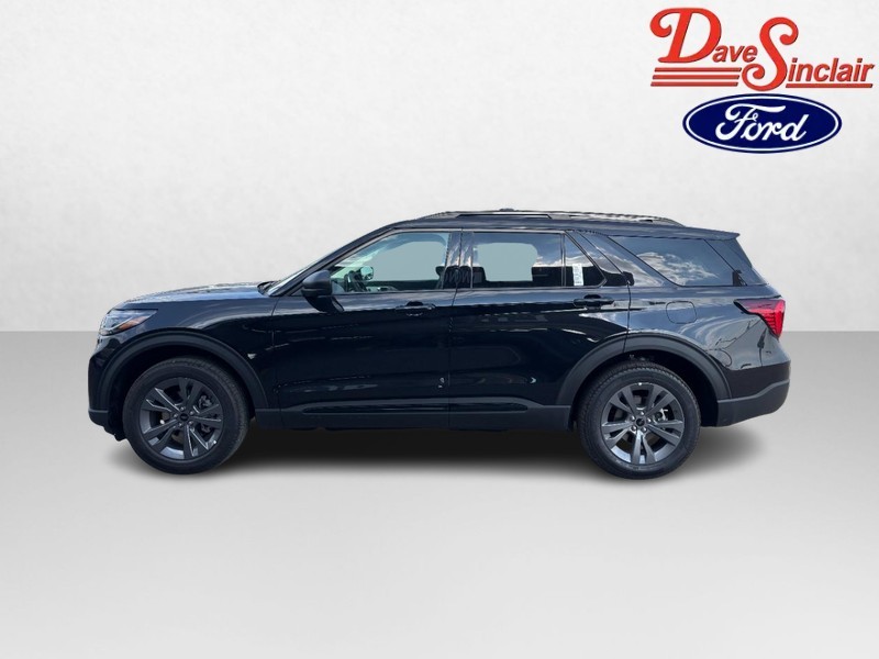 Ford Explorer Vehicle Full-screen Gallery Image 10