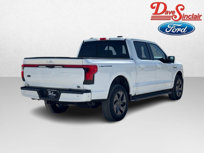 Ford F-150 Lightning Vehicle Full-screen Gallery Image 07
