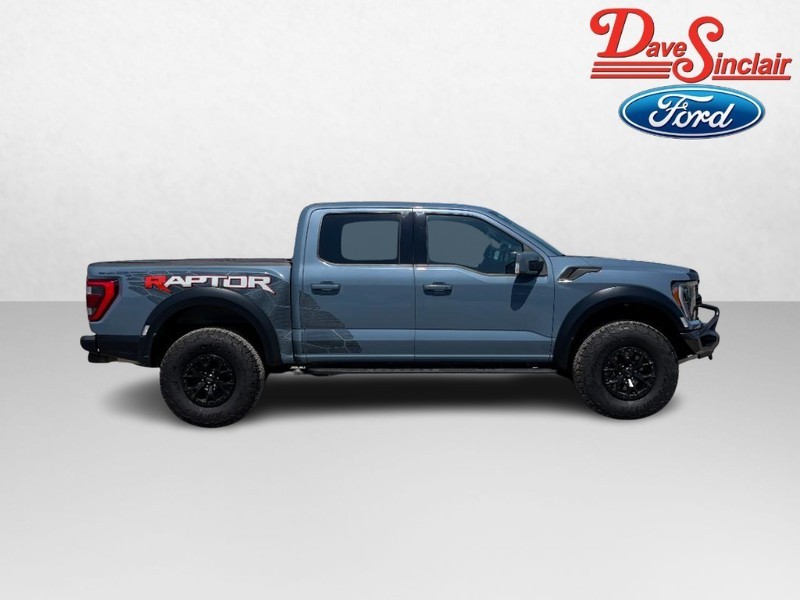 Ford F-150 Vehicle Full-screen Gallery Image 05