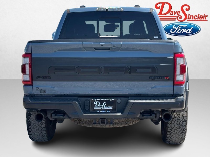 Ford F-150 Vehicle Full-screen Gallery Image 08