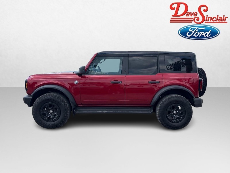 Ford Bronco Vehicle Full-screen Gallery Image 10