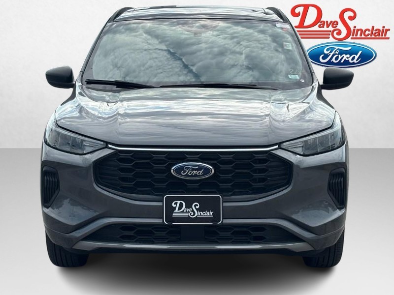 Ford Escape Vehicle Image 02