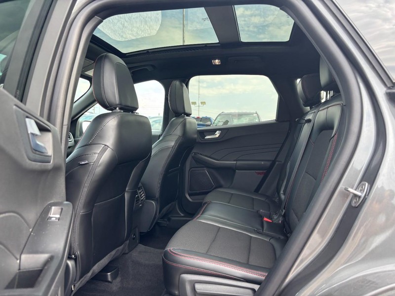 Ford Escape Vehicle Image 13