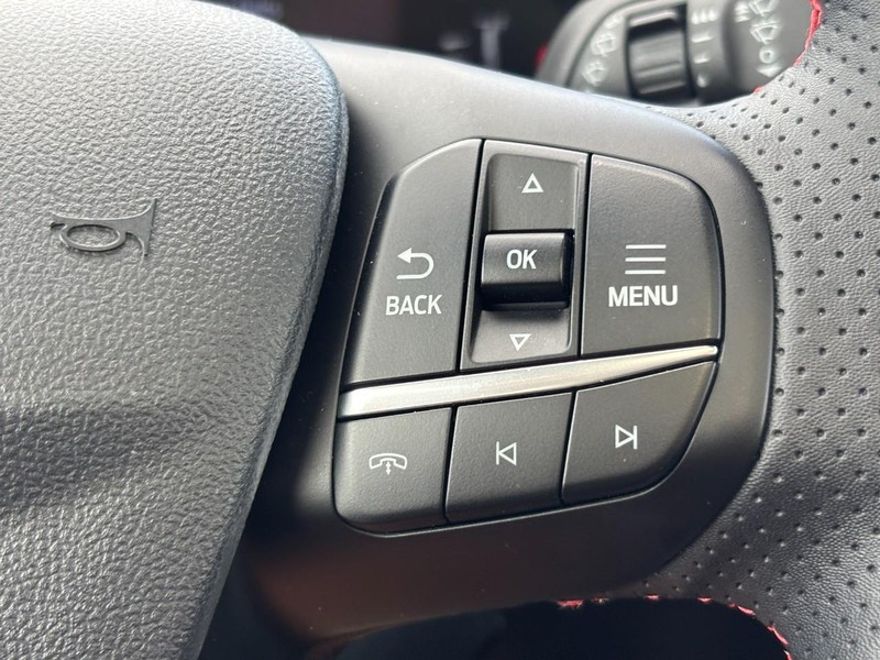 Ford Escape Vehicle Image 20