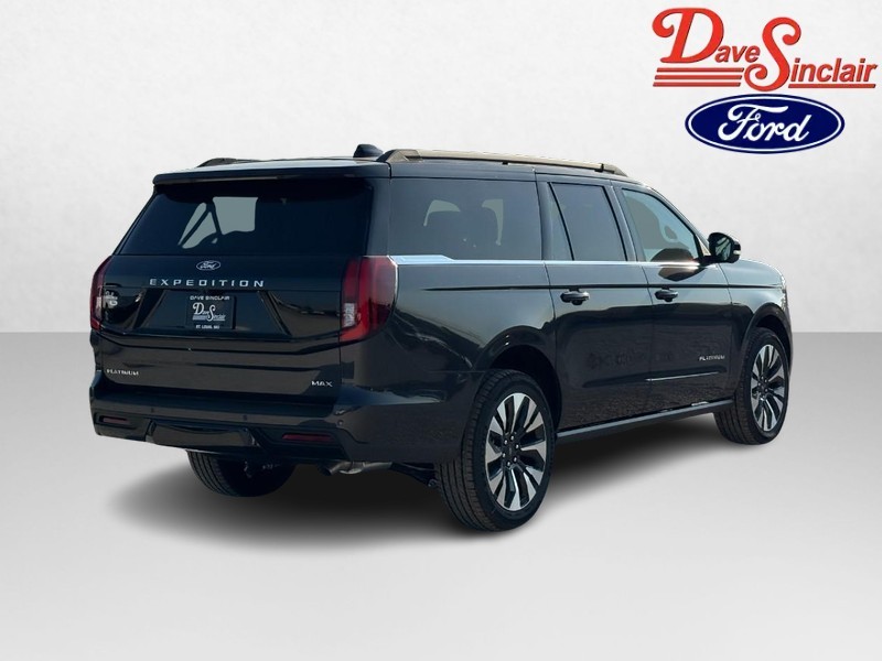 Ford Expedition Max Vehicle Full-screen Gallery Image 07