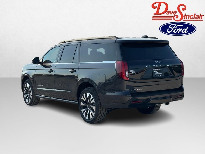 Ford Expedition Max Vehicle Full-screen Gallery Image 09