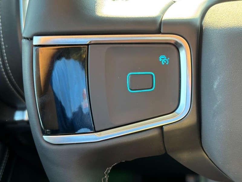 Ford Expedition Max Vehicle Full-screen Gallery Image 20