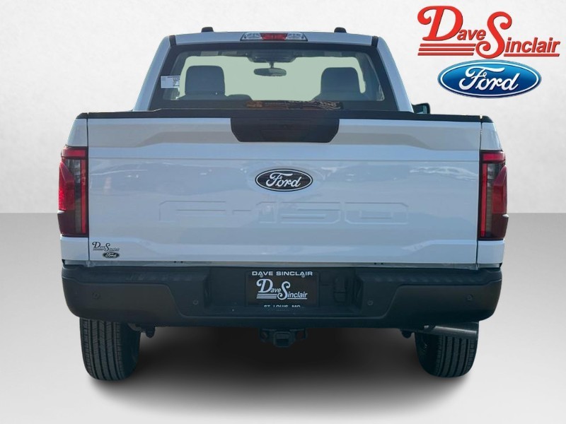 Ford F-150 Vehicle Full-screen Gallery Image 08