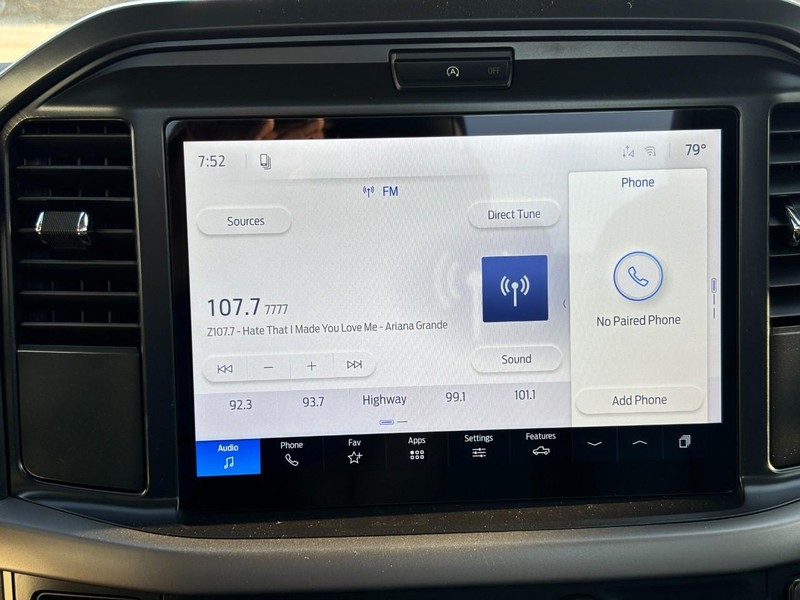 Ford F-150 Vehicle Full-screen Gallery Image 19