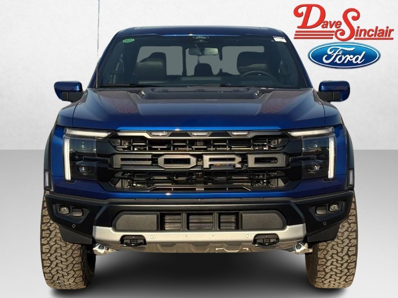 Ford F-150 Vehicle Full-screen Gallery Image 02