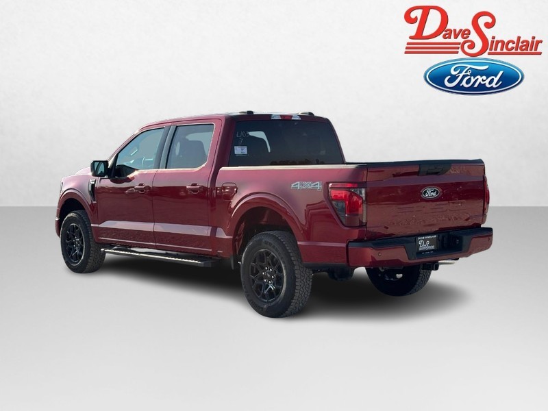 Ford F-150 Vehicle Full-screen Gallery Image 09