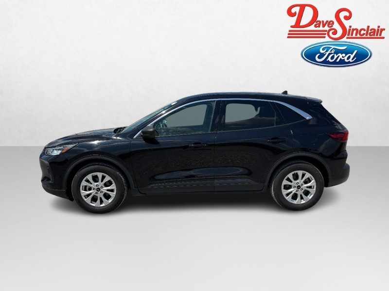 Ford Escape Vehicle Full-screen Gallery Image 10