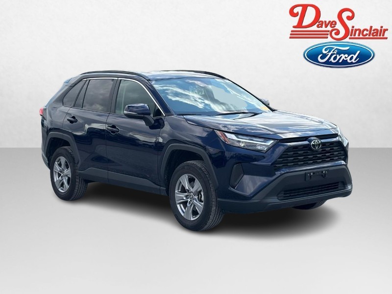 Toyota RAV4 Vehicle Full-screen Gallery Image 04