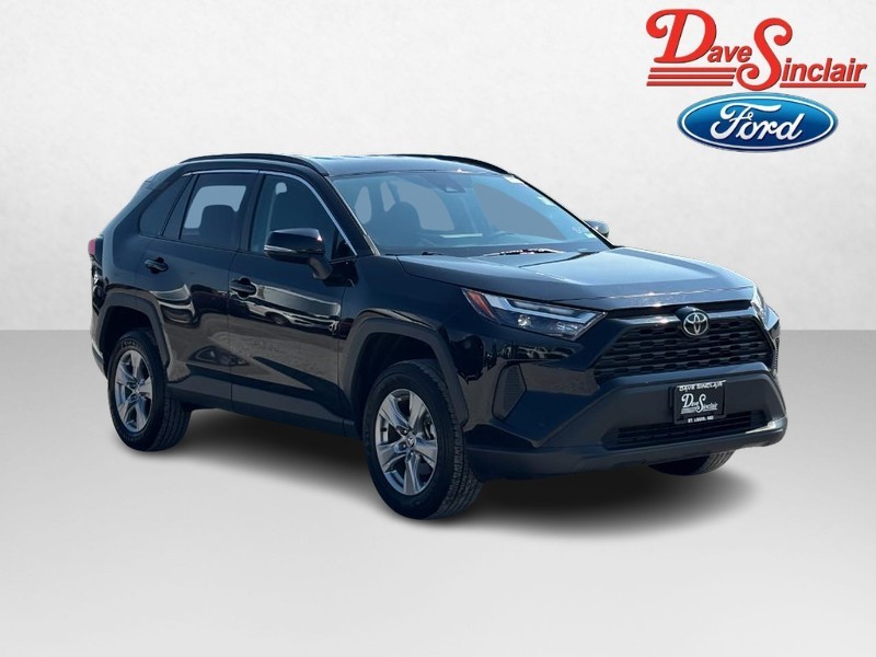 Toyota RAV4 Vehicle Full-screen Gallery Image 04
