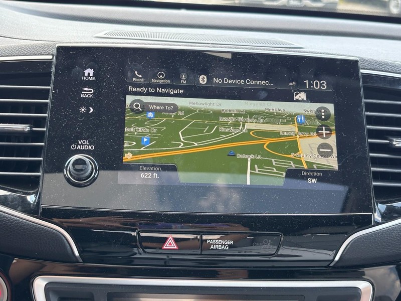 Honda Pilot Vehicle Full-screen Gallery Image 23