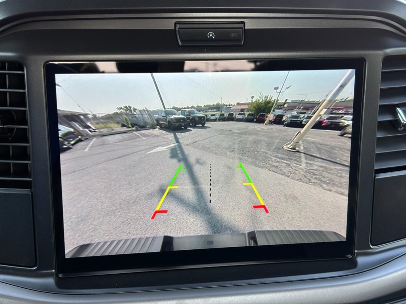 Ford F-150 Vehicle Full-screen Gallery Image 23