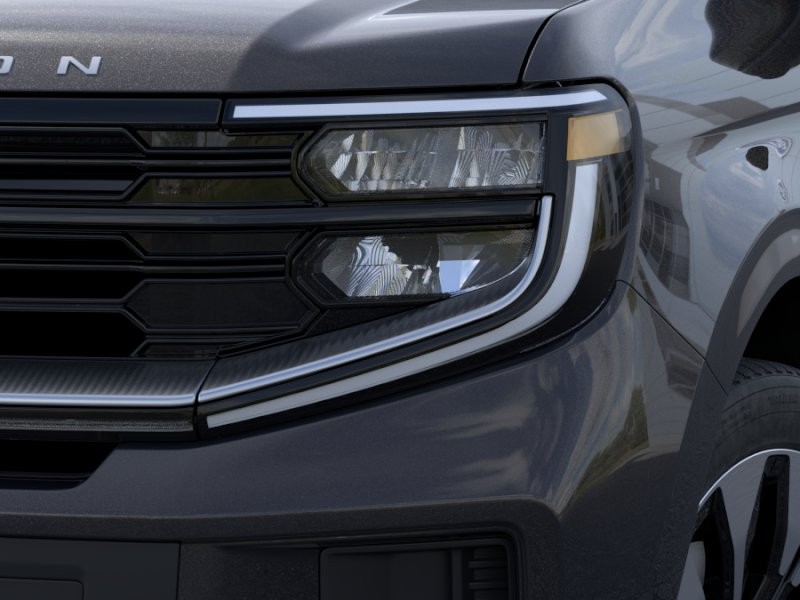 Ford Expedition Vehicle Full-screen Gallery Image 20