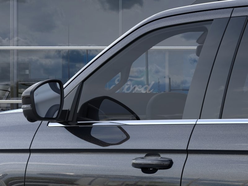 Ford Expedition Vehicle Full-screen Gallery Image 22