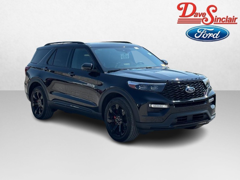 Ford Explorer Vehicle Full-screen Gallery Image 04
