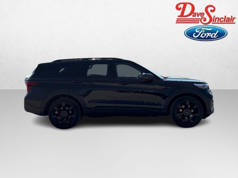 Ford Explorer Vehicle Full-screen Gallery Image 05